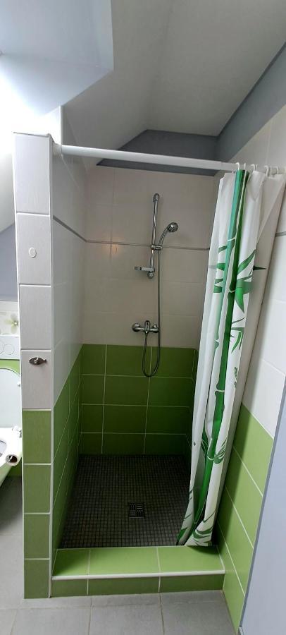 Ubytovanie U Huberta Besenova Exterior foto